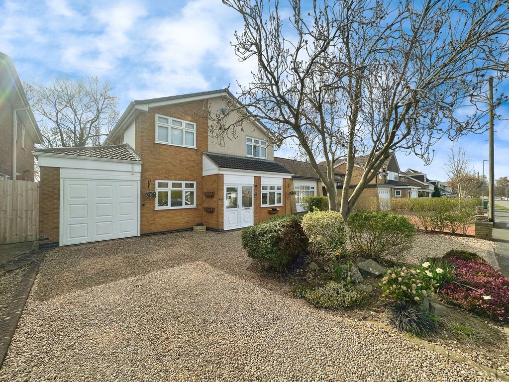 Property photo 3 of 25