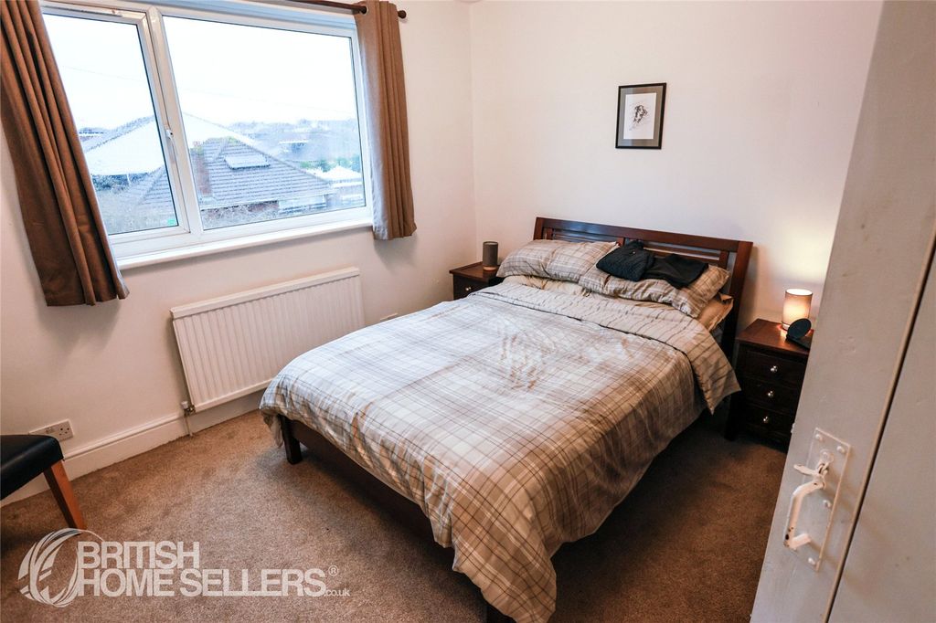 Additional image 12 of 2 bed flat for saleSouth Coast Road, Peacehaven, East Sussex BN10