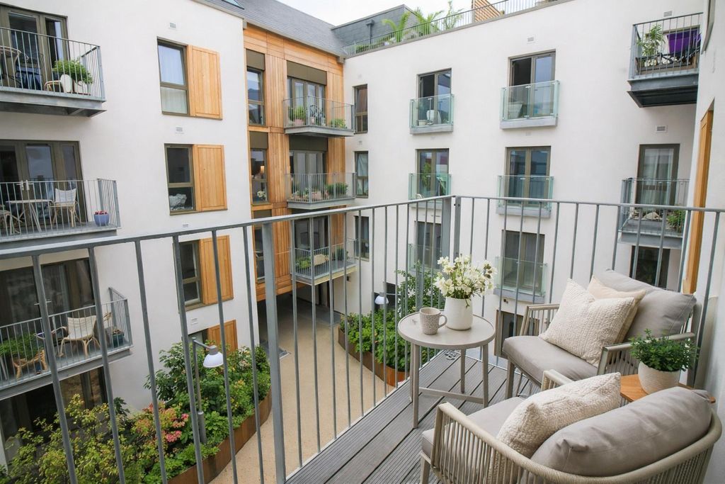 Property photo 3 of 7 1E3E7Ea1-5d2B-4E73-B356-2Bcf0F3c3Cfe.Png