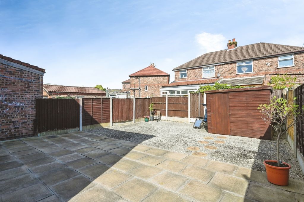 Property photo 2 of 15 Pbox-Img.Jpg