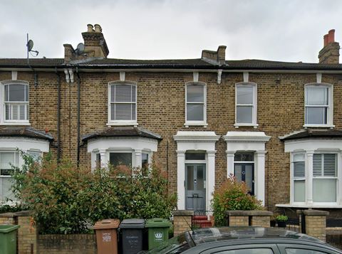 Property photo 1 of 1