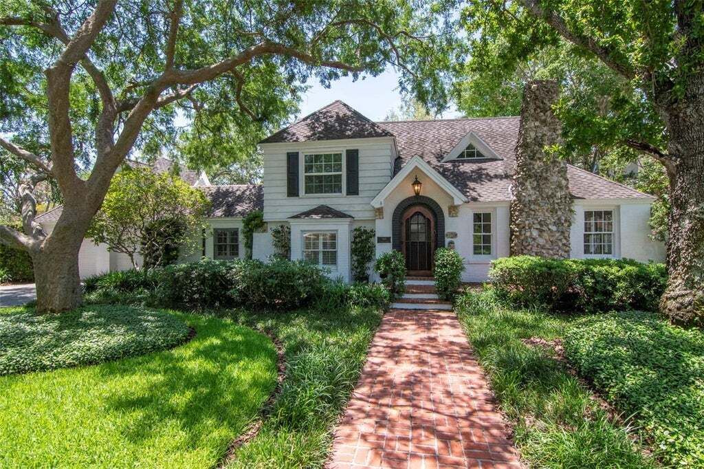 Property photo 1 of 20