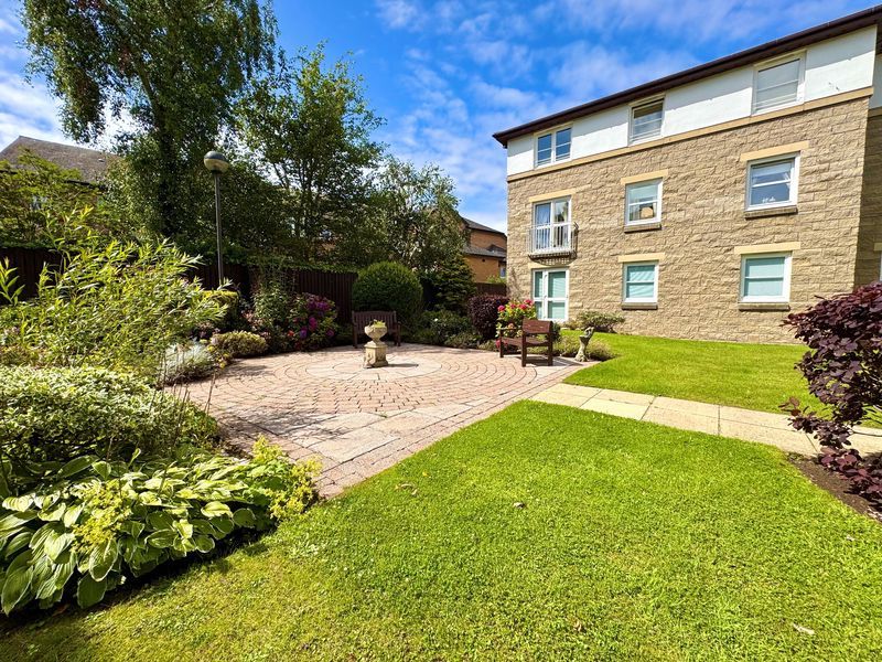 Property photo 2 of 14 Photo 12