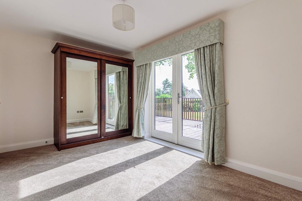 Property photo 3 of 12 Furze Hill