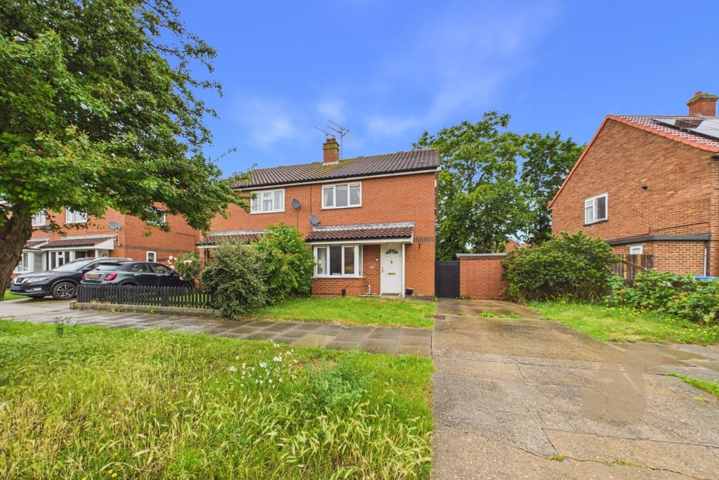 Property photo 1 of 31 Cam05565G0-Pr0081-Still035.Jpg