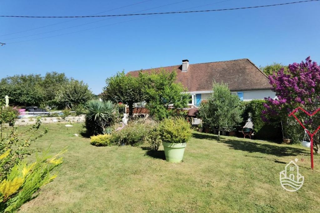 Property photo 2 of 13