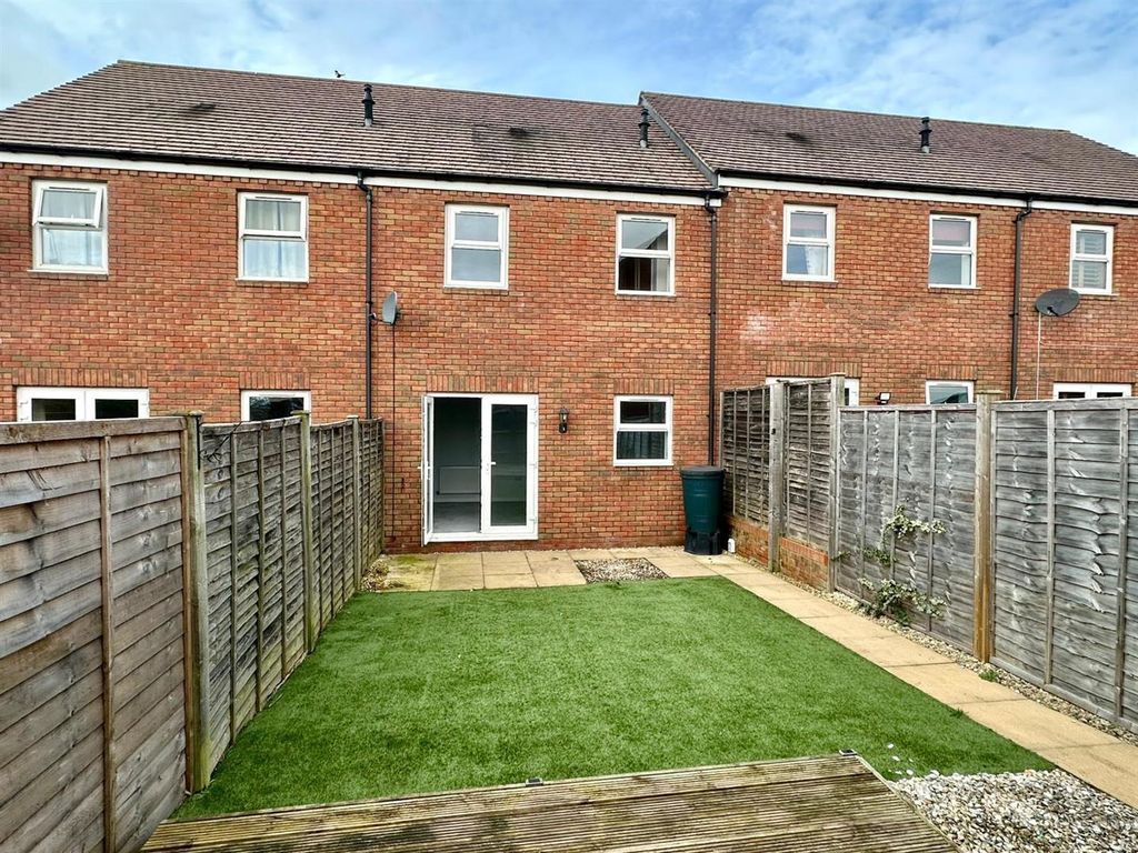 Property photo 3 of 16