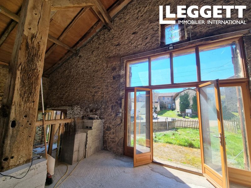 Property photo 2 of 10