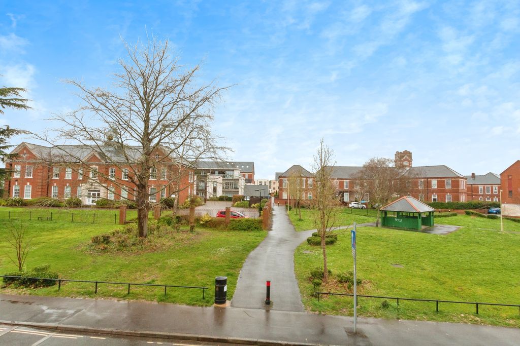 Property photo 1 of 15 Photography