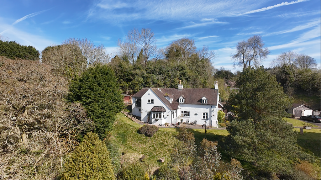 Property photo 1 of 35