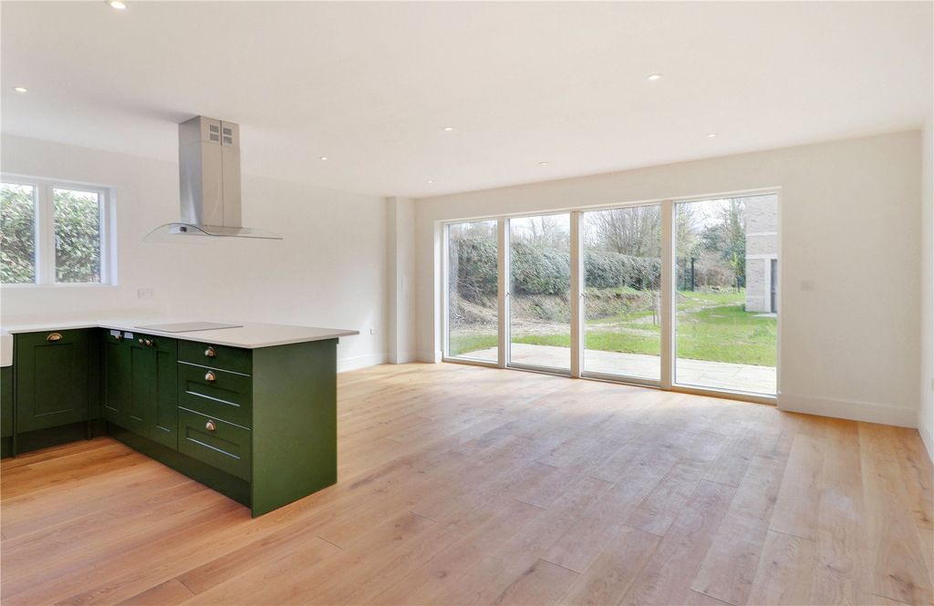 Property photo 3 of 10 Plot 3 Dining