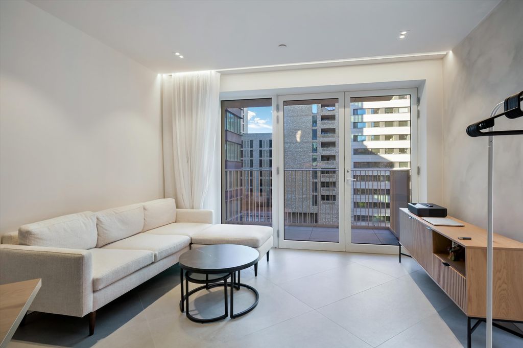 Property photo 1 of 12 Image