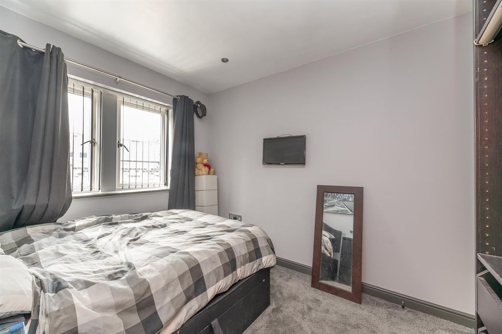 Additional image 8 of 2 bed flat for saleStation Road, Otley LS21