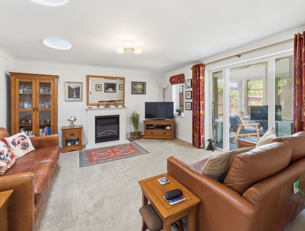 Property photo 2 of 15