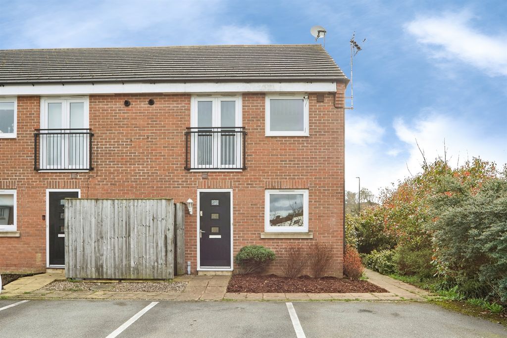 Property photo 1 of 9