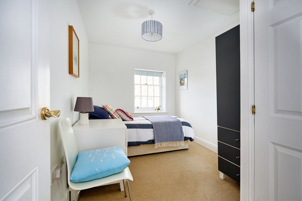 Additional image 5 of 2 bed flat for saleSt Georges Court, Semington BA14