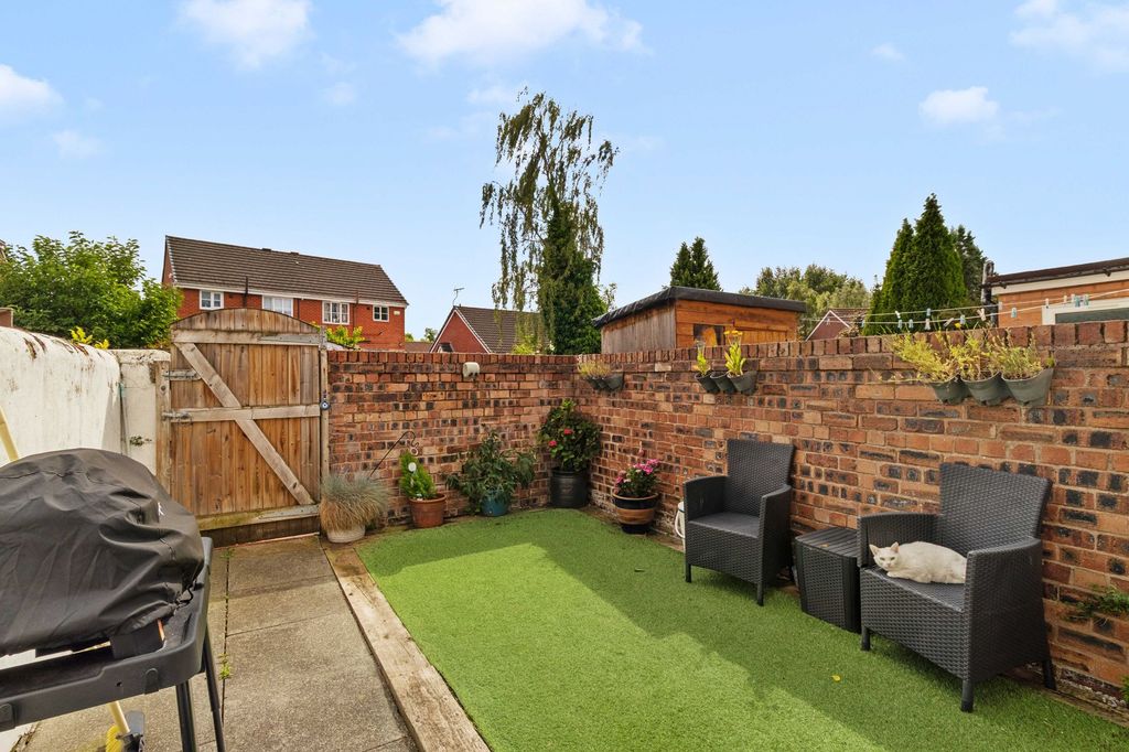 Property photo 2 of 15