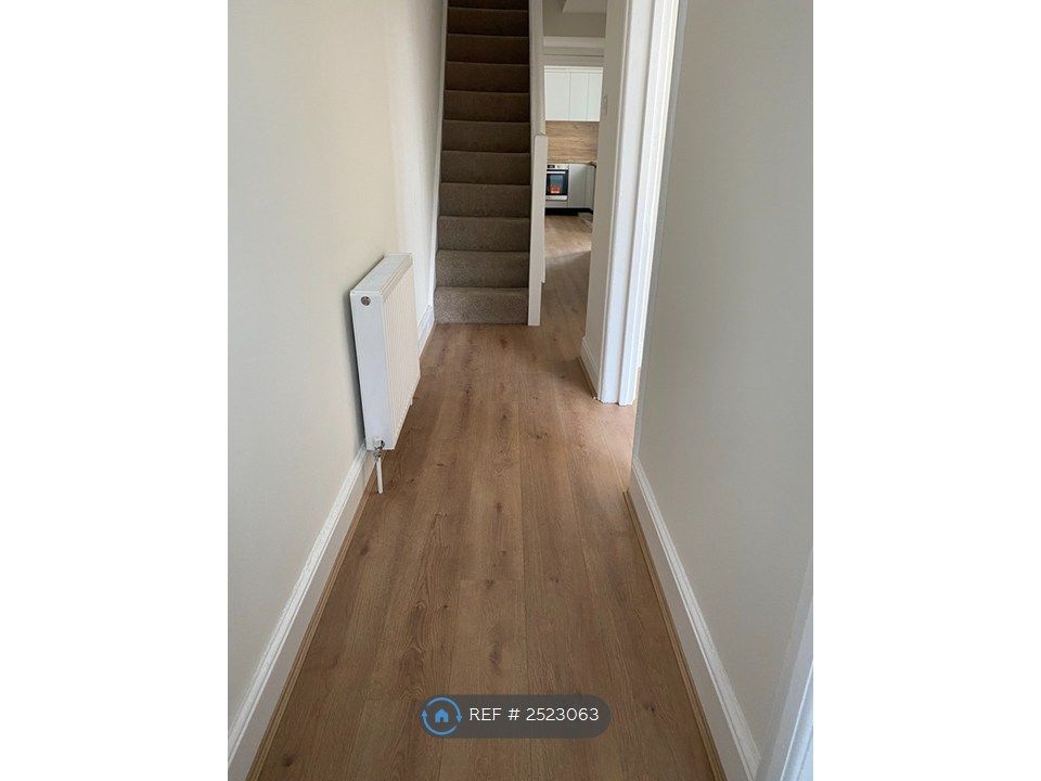 Property photo 2 of 16 Hall