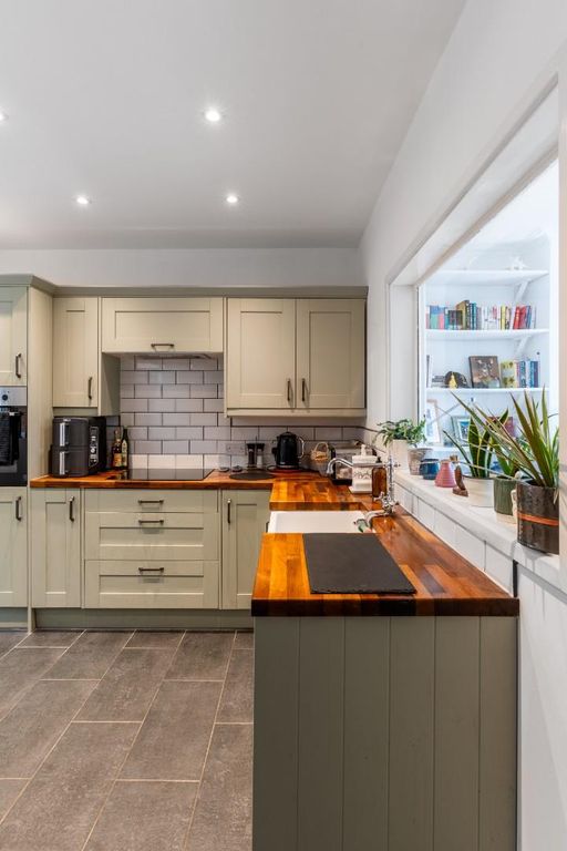 Property photo 1 of 19 176Fr-19.Jpg