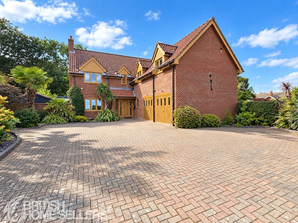 Property photo 1 of 25 Picture No. 32