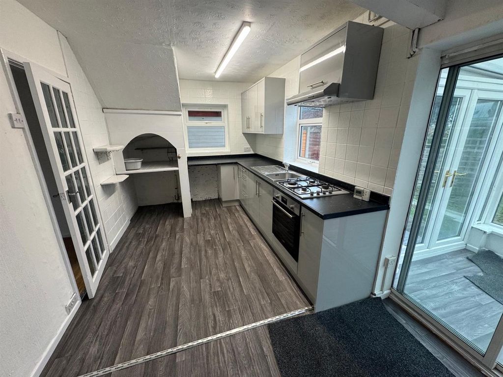 Property photo 1 of 12 1.Jpg