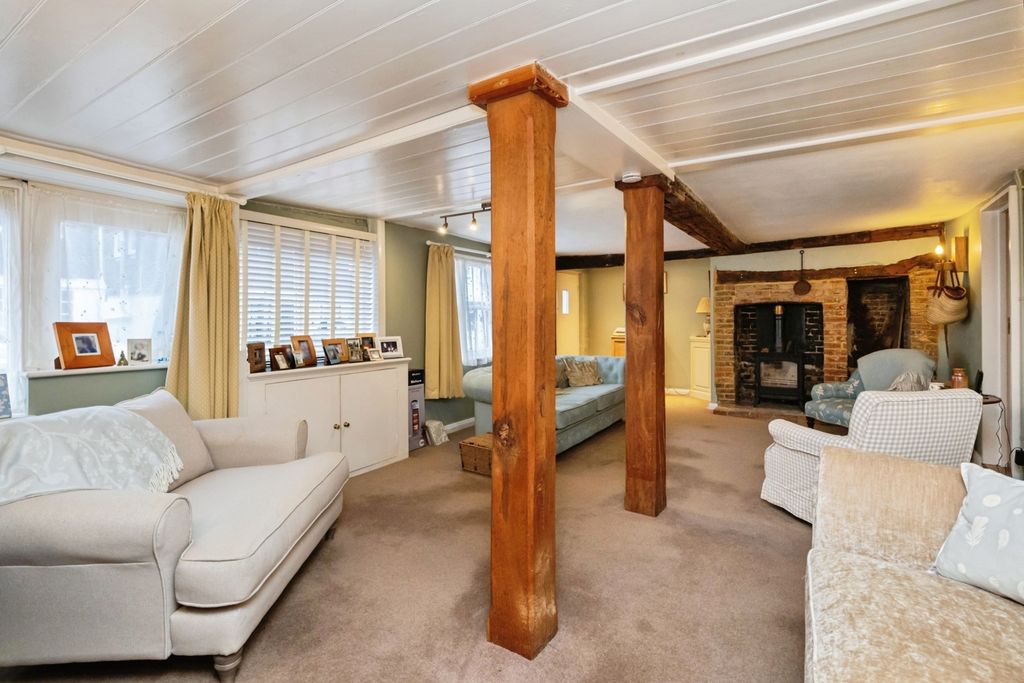 Property photo 3 of 20 Main Living Room