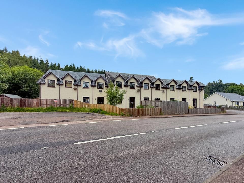 Property photo 2 of 46
