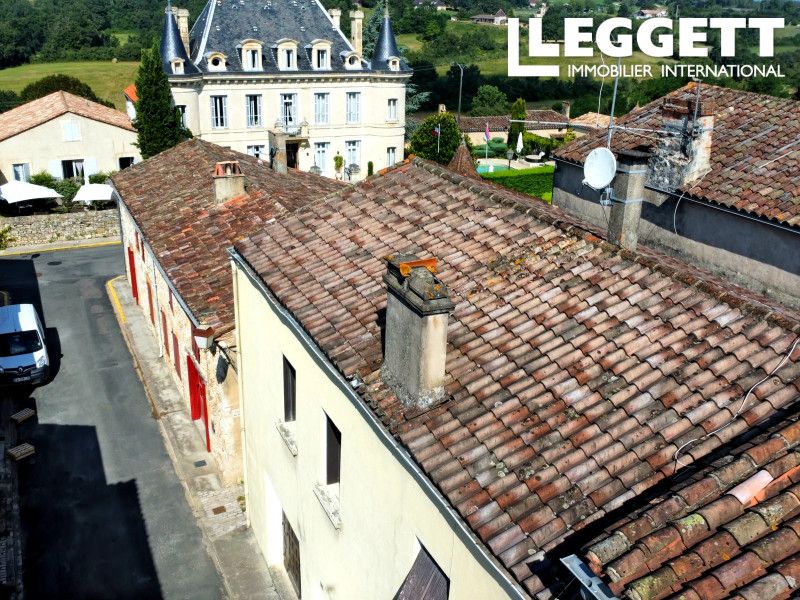 Property photo 1 of 10