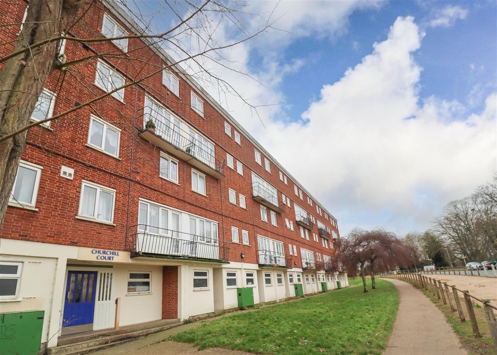 Property photo 1 of 11 Img_0037-1 Copy.Jpg