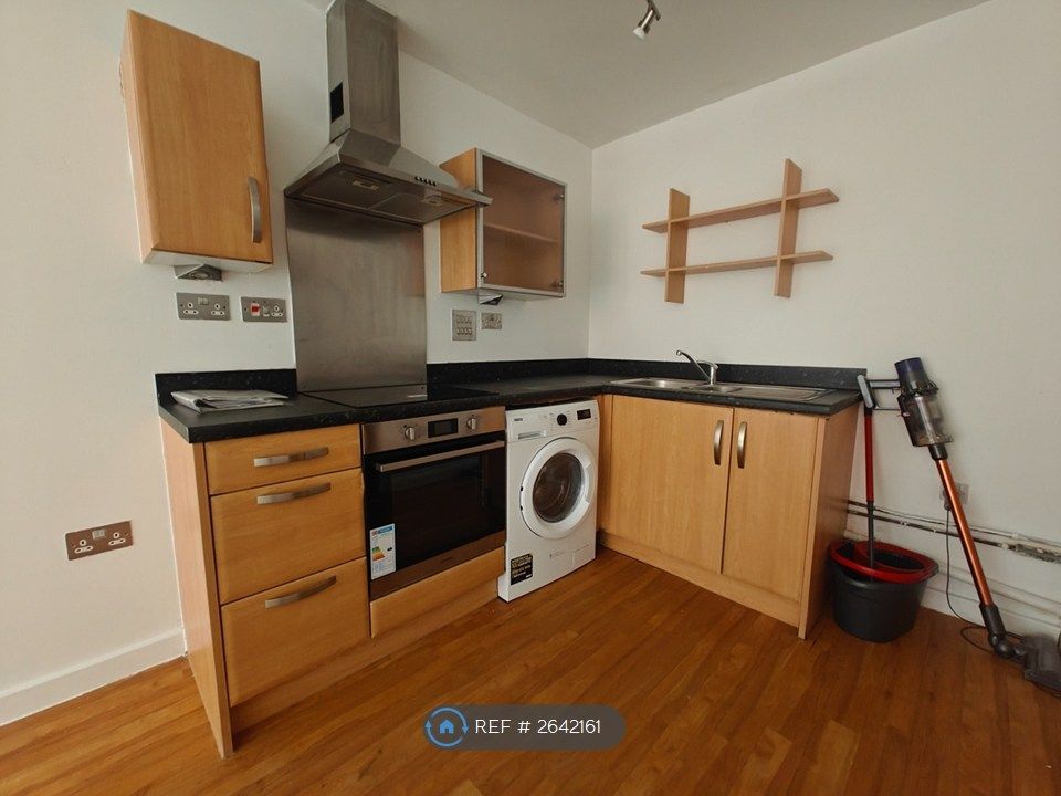 Property photo 3 of 10