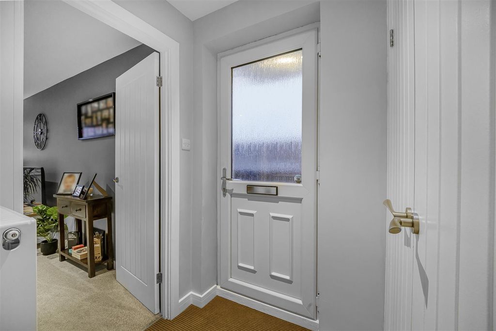 Property photo 3 of 15 3.Jpg