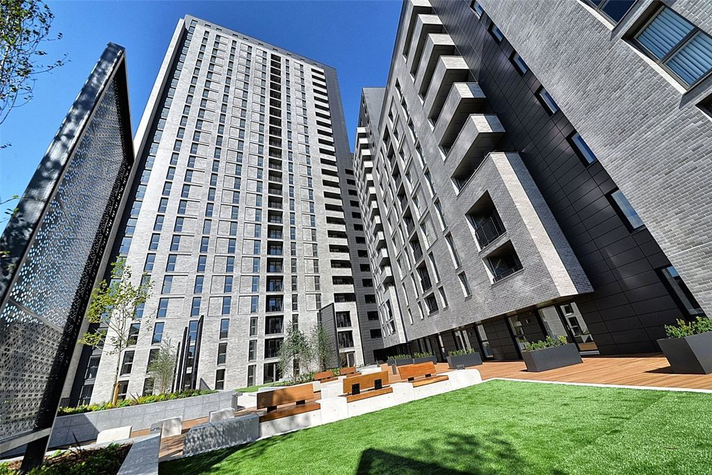 Property photo 1 of 10 Picture No. 11