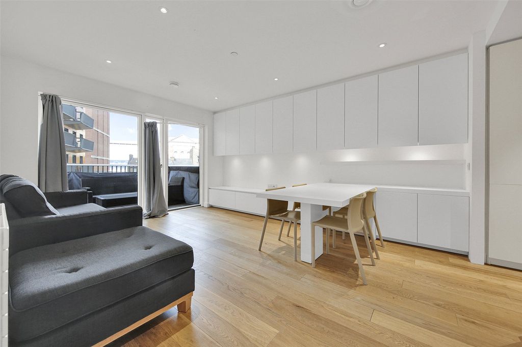 Property photo 1 of 14 Picture No. 21