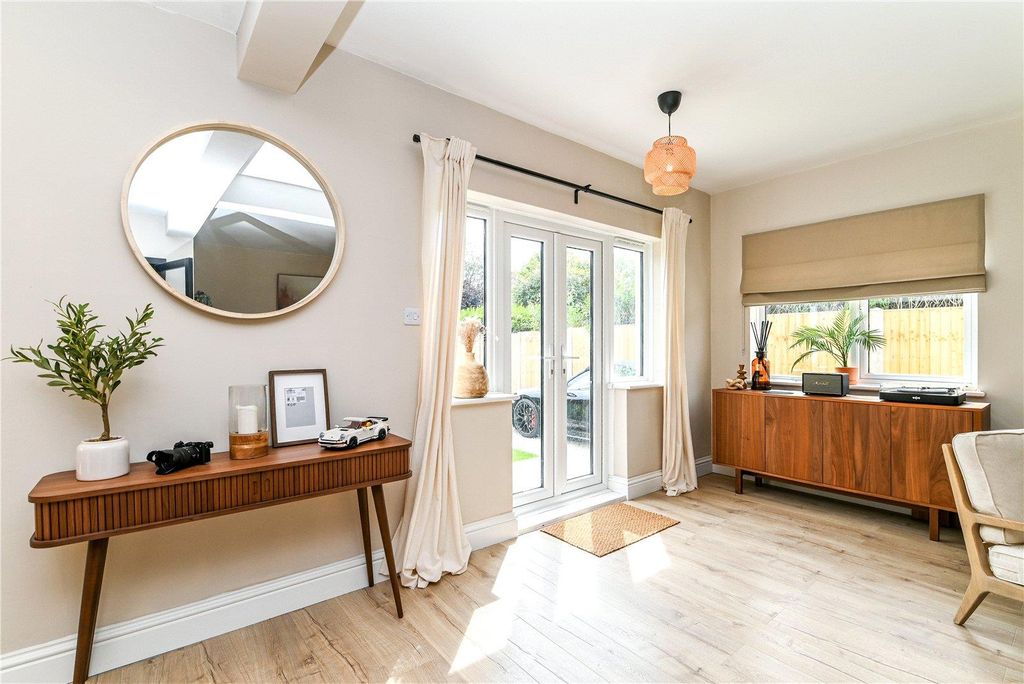 Property photo 3 of 15 Picture No. 03