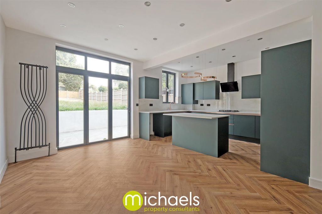 Property photo 3 of 27 Img_9492_24 Copy.Jpg