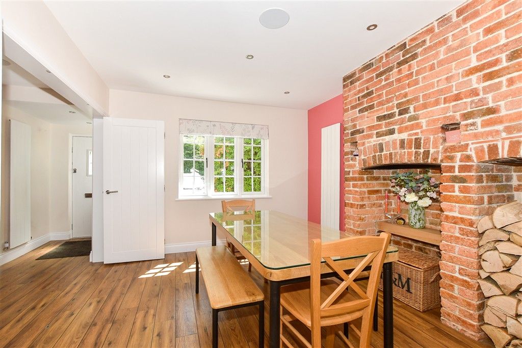 Property photo 3 of 16 Kitchen/ Diner