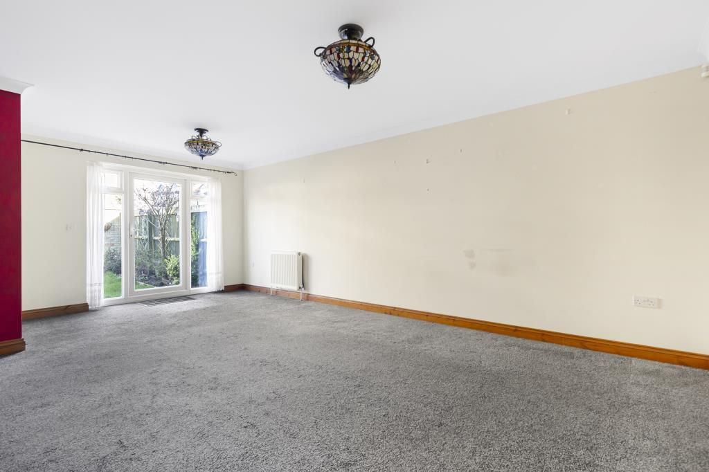 Property photo 3 of 15 10_75783.Jpg