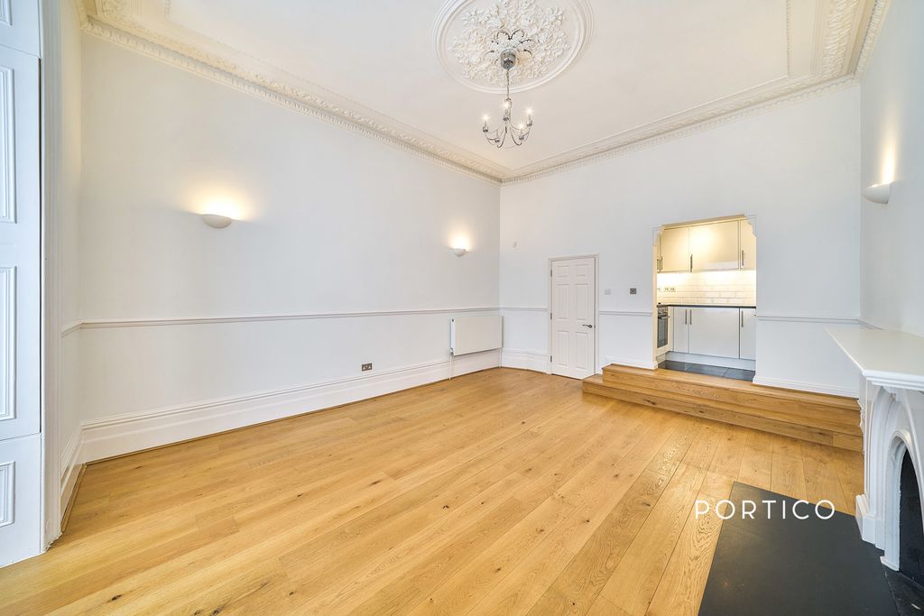 Property photo 3 of 13 Pbox-Img.Jpg