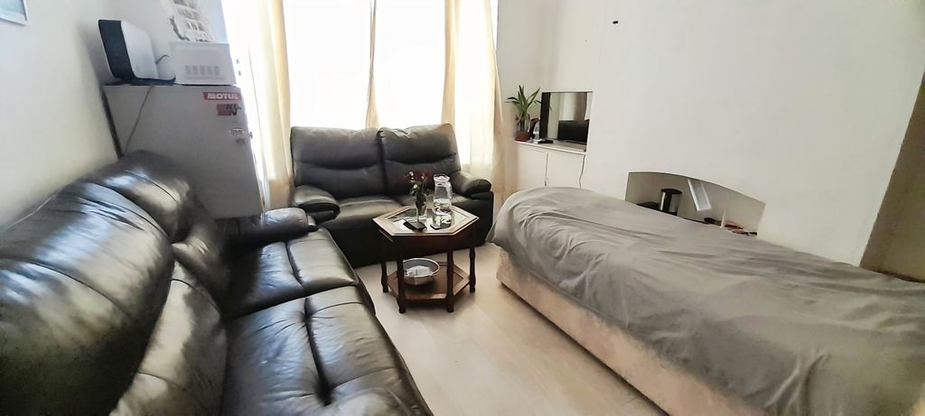 Property photo 3 of 11 Dd083E3F-Whatsapp 20Image 202026-02-17 20At 2013.1