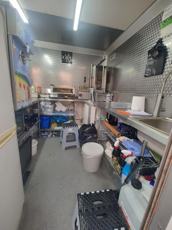 Property photo 3 of 7 Gallery