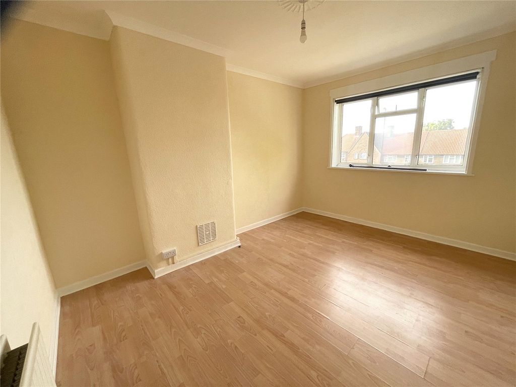 Property photo 3 of 10 Picture No. 03
