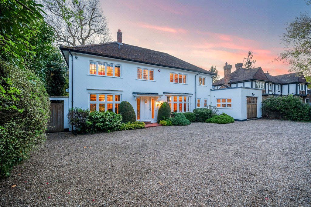 Property photo 2 of 47 Picture No. 45