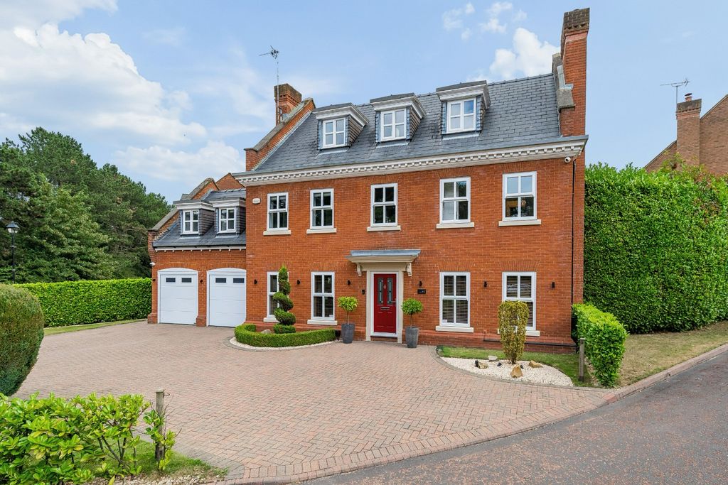 Property photo 1 of 51 4432752