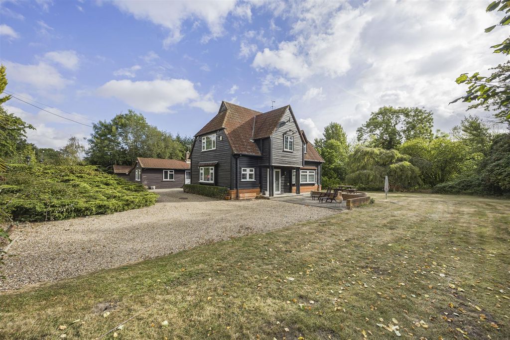 Property photo 1 of 36