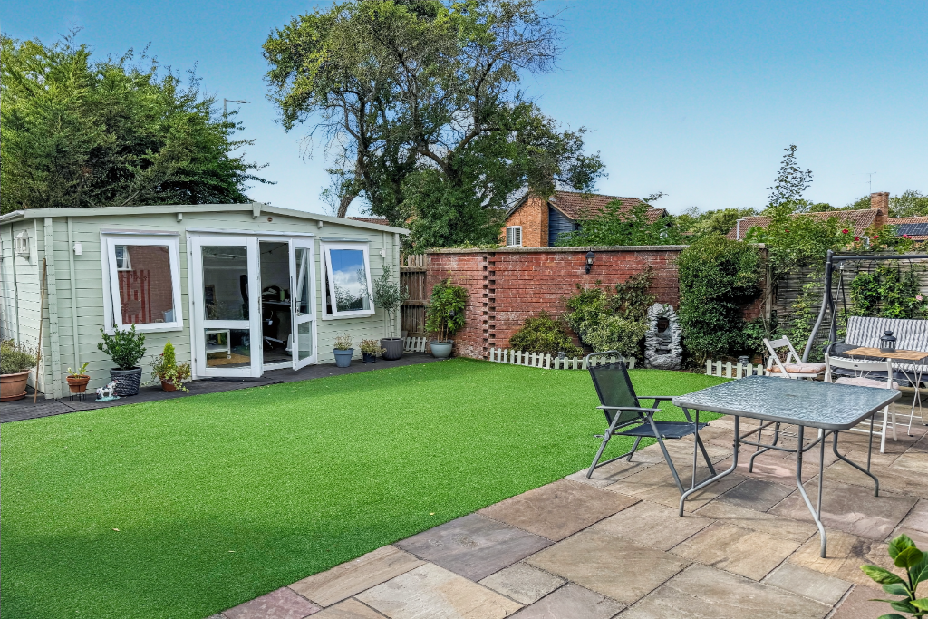 Property photo 2 of 11 Gardenportalsize