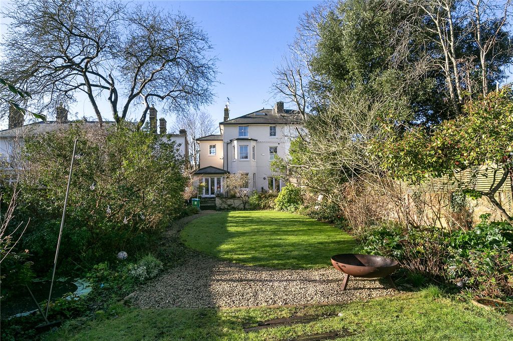 Property photo 3 of 36 Picture No. 43