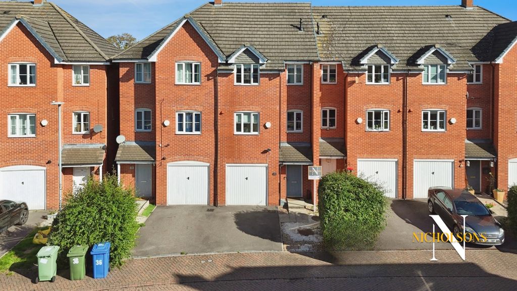 Property photo 1 of 20 4519411