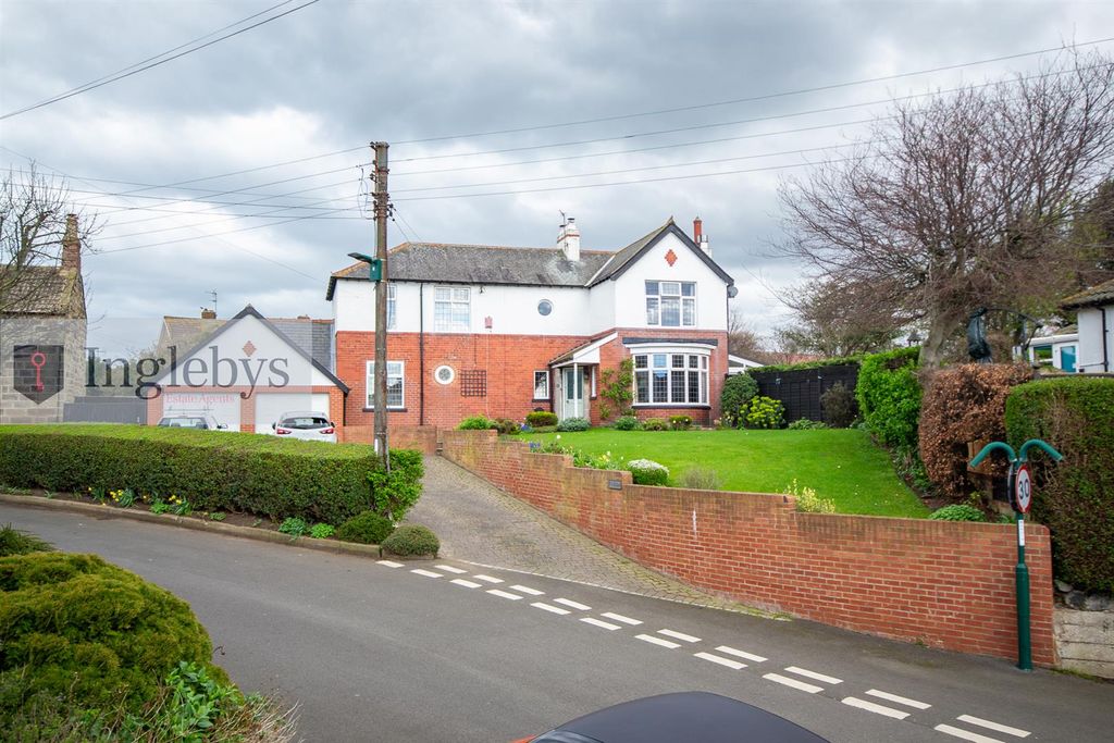 Property photo 1 of 55