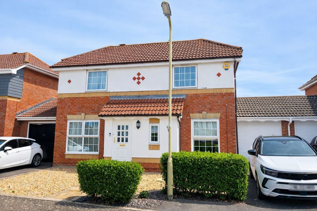 Property photo 1 of 12 Front