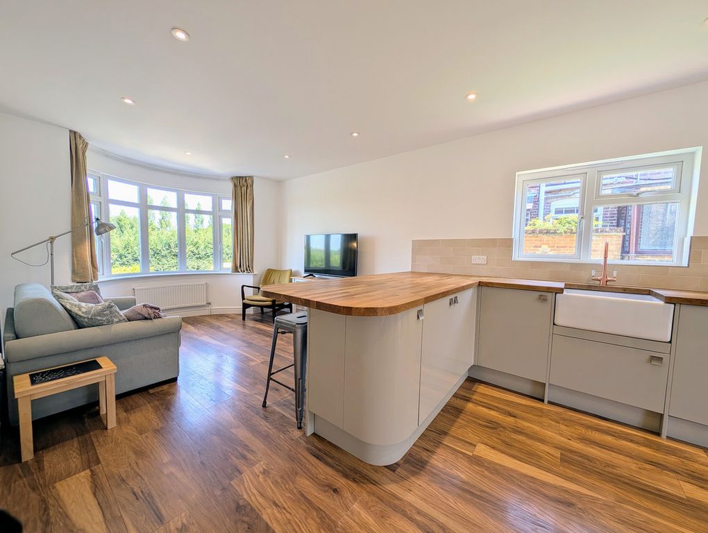 Property photo 2 of 47